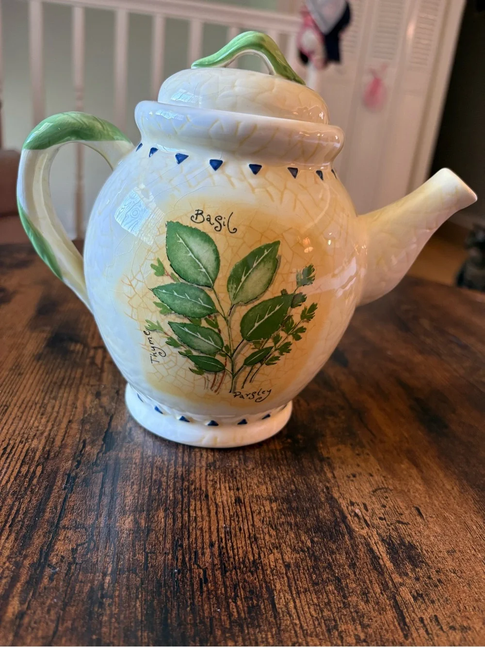 Hand-Painted Basil Ceramic Teapot - Yellow & Green